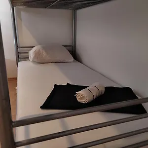  Hostel Rasema